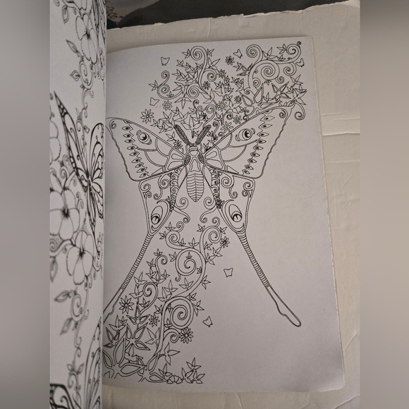 Bundle/3 Butterfly Adult Coloring Books - Picture 16 of 16
